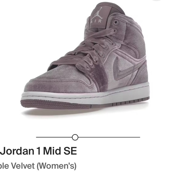 Nike Shoes - Nike velvety purple